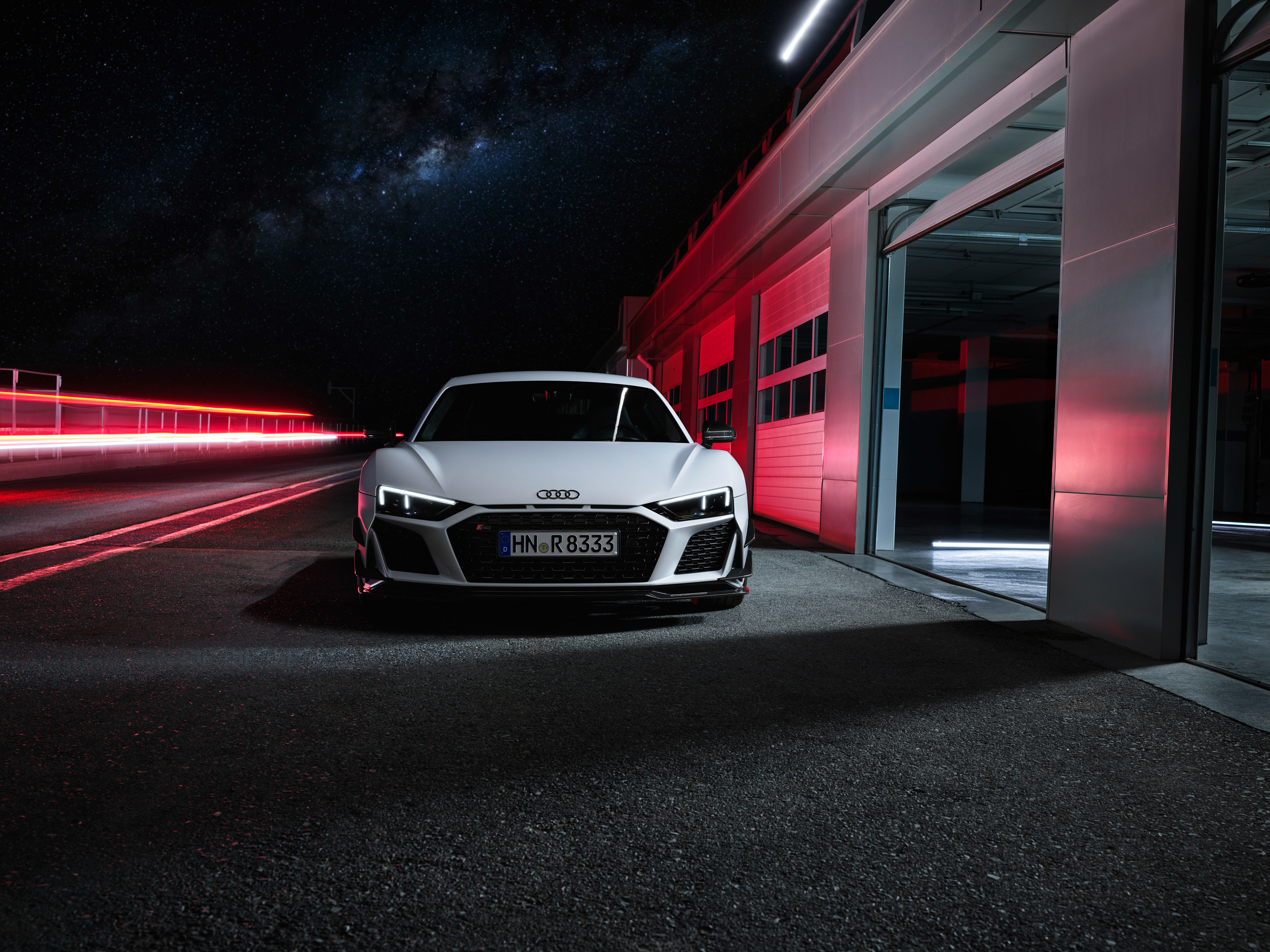 Audi R8 Coupé V10 GT RWD | novinka a poslední verze oblíbeného supersportu | limitovaná edice pouze 333 aut | rozloučení s motorem V10 | final edition | neváhejte a objednejte | AUTOiBUY.com